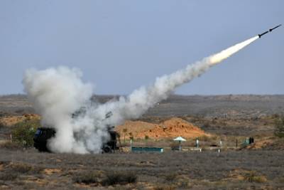 Россия и Пакистан подписали контракты на поставку систем ПВО и оружия