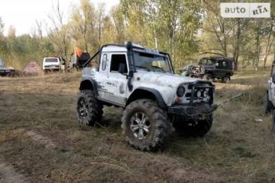 Украинец скрестил старый УАЗ и Land Rover