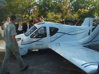 В США представили автомобиль-самолет (ВИДЕО) и мира