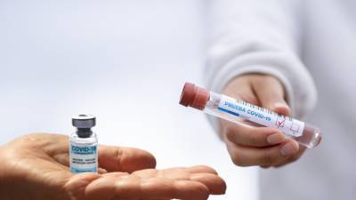Инфекционист объяснил отсутствие антител после вакцинации от коронавируса