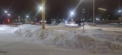 Автовокзал в Петрозаводске завален снегом (ФОТОФАКТ)