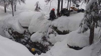 По факту гибели тюменки в ущелье в Пермском крае возбуждено уголовное дело