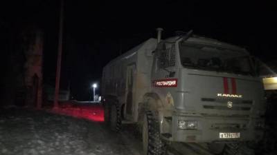 Российские силовики ночью устроили обыски в домах крымских татар