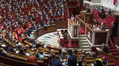 Во Франции проголосовали за резонансный закон об укреплении республиканских принципов