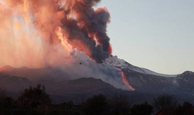 На Сицилии началось извержение вулкана Этна - capital.ua - Италия