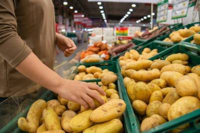 Минсельхоз назвал причины роста цен на картофель