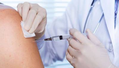 Всех жителей Дании вакцинируют от COVID-19 к середине лета