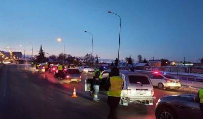 В Тюмени 385 остановленных водителей на утренней проверке ГИБДД оказались трезвыми