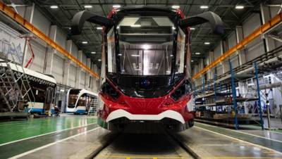 В марте Петербург получит два новейших алюминиевых трамвая "Витязь–Ленинград"