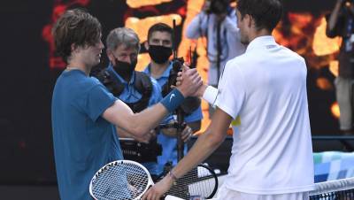 Тарпищев назвал лучшего соперника для Медведева в полуфинале Australian Open