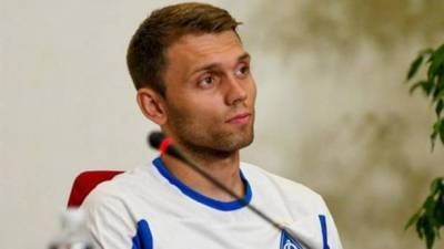 "В матче с" Олимпиком "было очень трудно, и очень холодно", - Александр Караваев в "Футбольном формате"