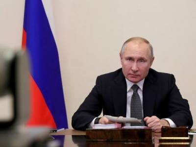 Путин на встрече с думцами заговорил «по-американски»