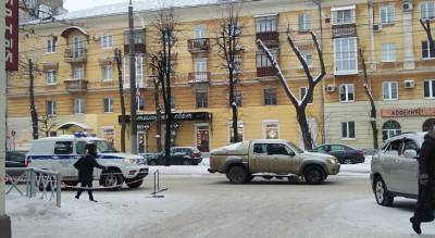 Лицо изрезали стекла: окровавленный труп нашли на дороге под Ярославлем