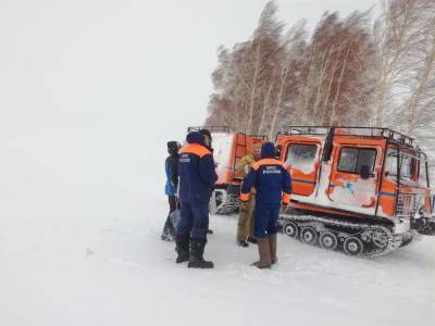 На Сахалине во время снежной лавины пропал грейдер с водителем