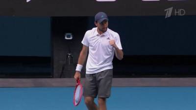 В Мельбурне на турнире Australian Open в русском четвертьфинале Даниил Медведев обыграл Андрея Рублева