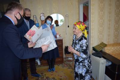 Сахалинка Насима Шаймухаметова отметила 90-летие
