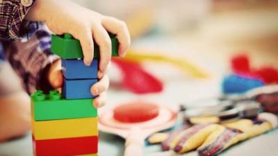 Петербург получит федеральные средства на выкуп детских садов