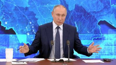 Закрытие оппозиционных каналов на Украине возмутило Путина