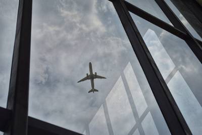 Самолет российской авиакомпании едва не врезался в землю при посадке в Москве