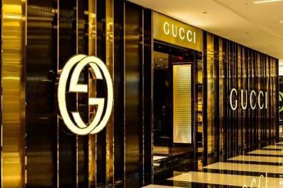 Продажи Gucci стремительно упали в четвертом квартале 2020 года