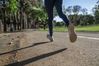 Медики установили, что приносит больше пользы — бег или ходьба