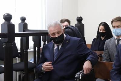 Экс-губернатор Хабаровского края Ишаев получил условный срок