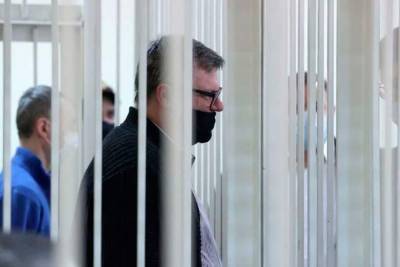 В Минске оппозиционера Бабарико вновь оставили под стражей