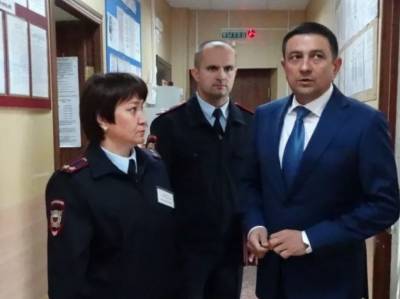 Руководство полиции в Югре наказали за тренировку с ОМОНом в школе Нижневартовска