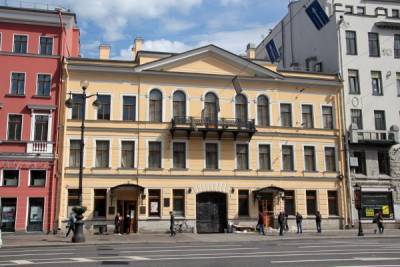 Петербургский союз журналистов покинет здание на Невском проспекте