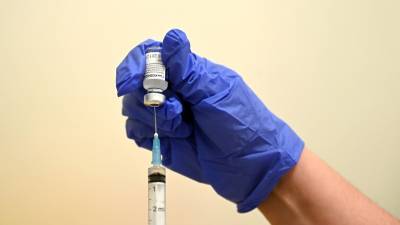 Однокомпонентный препарат: Минздрав одобрил проведение третьей фазы испытаний вакцины «Спутник Лайт»