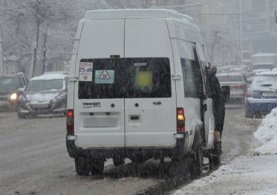Рязанский маршрутчик, с матом выгнавший пассажиров на мороз, отстранен от работы