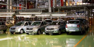 Продажи Lada в Евросоюзе упали менее чем до сотни машин в месяц