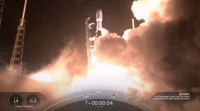 SpaceX промахнулся: На орбиту вывели 60 спутников, но посадка не удалась