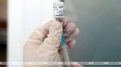 Завершилась иммунизация медработников Беларуси первым компонентом вакцины "Спутник V"