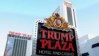 В Атлантик Сити снесли 39-этажное казино "Трамп-Плаза"