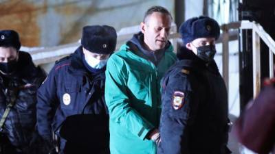 ЕСПЧ требует от России немедленно освободить Навального