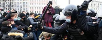 В Москве полиция проверяет бизнес людей, задержанных на протестах