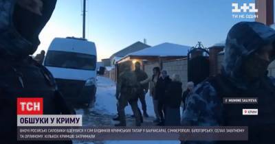Российские силовики проводят массовые обыски в домах крымских татар