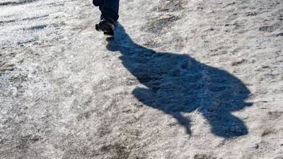Украинец обманом хотел заставить полицию расчистить дорогу от снега