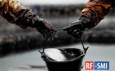 Дед Мороз в Америке сократил добычу нефти и газа