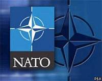 Новая концепция НАТО будет нацелена на сдерживание России и КНР - Столтенберг