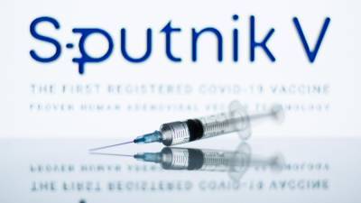 Онищенко назвал причину быстрого создания вакцины «Спутник V»