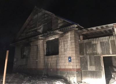 Оставила младшего на 9-летнего: в Пермском крае на пожаре погибли двое детей