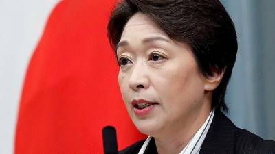 Японский министр по делам Олимпиады ушла в отставку перед новым назначением