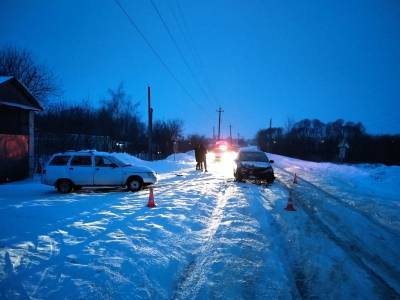 В аварии «одиннадцатой» и «Лады Калины» в Новомичуринске пострадала женщина