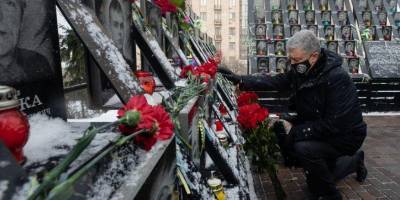 Порошенко в годовщину расстрелов на Майдане: К власти в Украине пришел Антимайдан