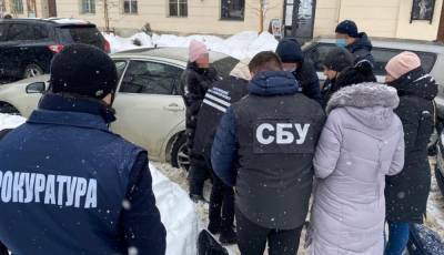 Во Львове СБУ задержала на взятке чиновницу Госпродпотребслужбы: фото