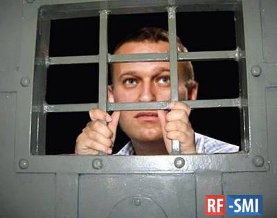 У Алексея Навального в камере СИЗО поехала крыша. Он теперь космонавт