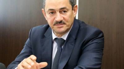 Глава комитета по межнациональным отношениям Крыма Альберт Кангиев ушел в отставку