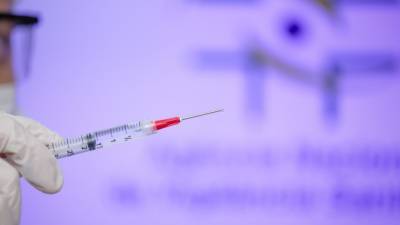 Более трети американских военных отказались делать прививку от COVID-19
